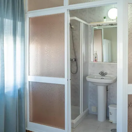 Avenue Guest house *